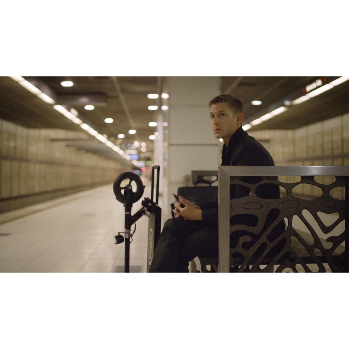 Glion 225 Dolly Foldable Lightweight Electric Scooter - Electricridesonly.com